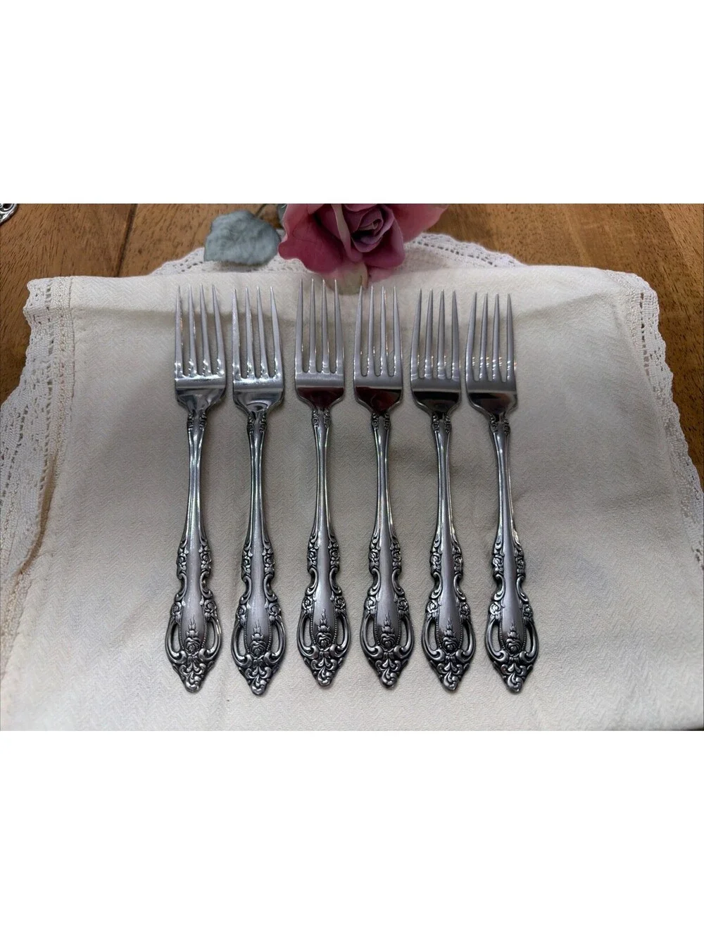Oneida Community Michelangelo Silver plated Dinner Forks Set 6 Roses Cottage